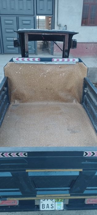 Drongo electron muravey