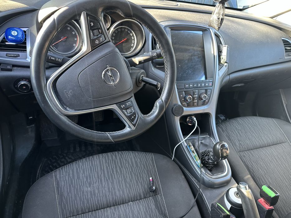 Opel Astra J 1.6 GPL