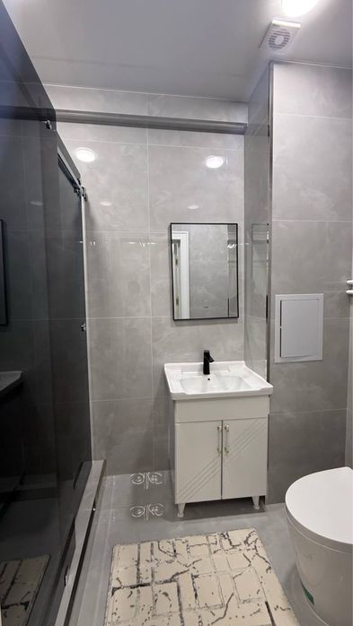 Продается 2 ком. Квартира площадью 43 кв.м. По ул. Рудаки на 1 этаже