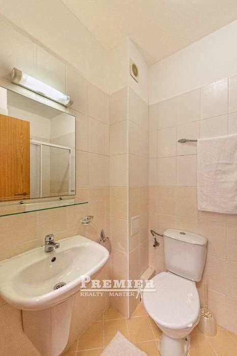 Студио на първа линия в Равда