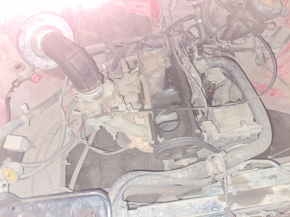 Продам запчасти от ауди 80 Б2