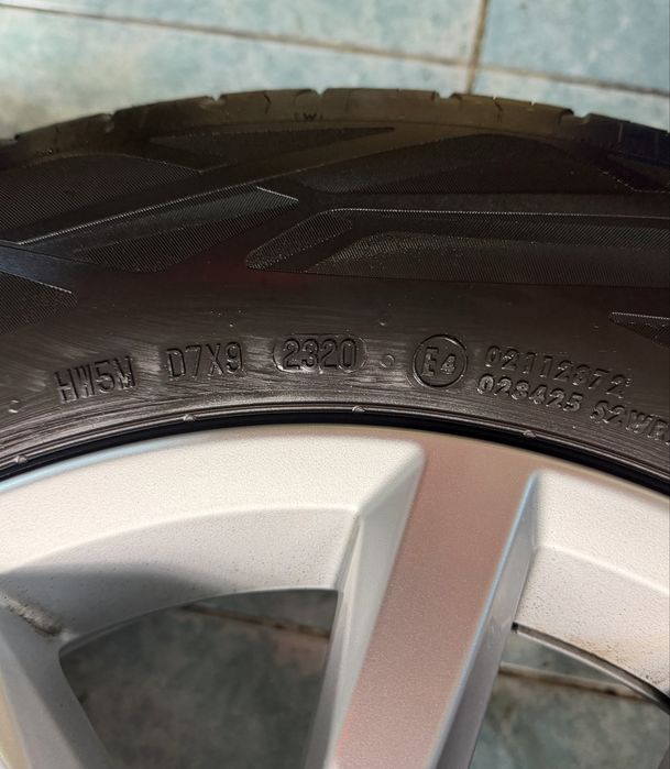 Roti/ jante aliaj R16 originale VW Passat B8 B9 215/60/16 vara