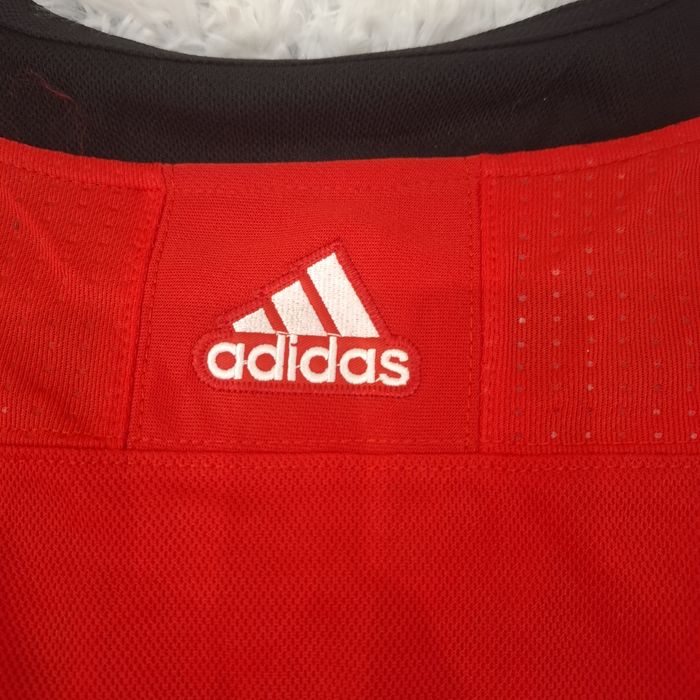 ! НАМАЛЕНИЕ ! ADIDAS NHL Calgary Flames фланелка НОВА