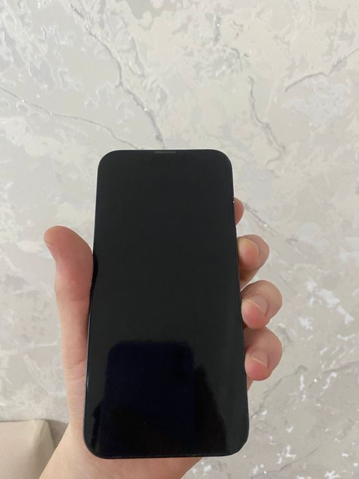 Айфон 13 с гарантией