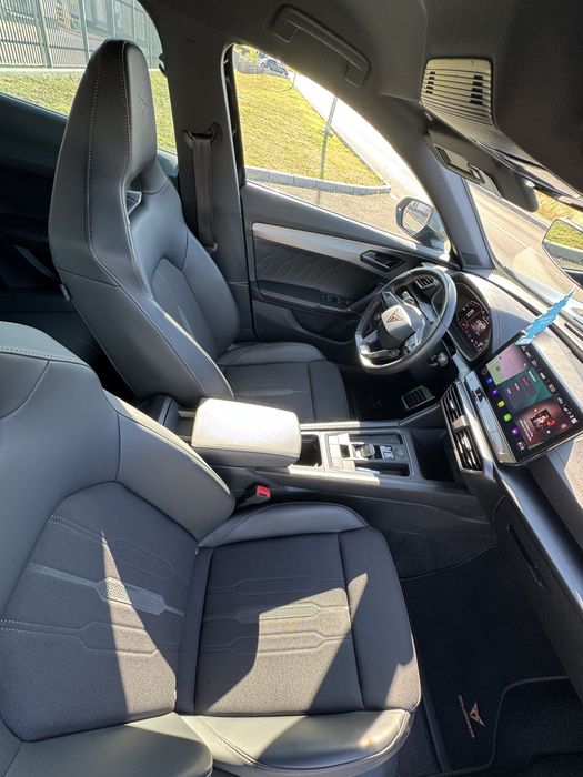 Cupra FormentorI VZ 1.4 E-Hybrid 245 cp 2023 Full Assist Keyless