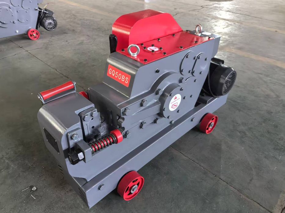 Masina de debitat fier beton UDF 50 BS