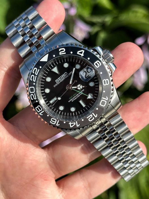 Seiko Mod Automatic GMT BRUCE WAYNE