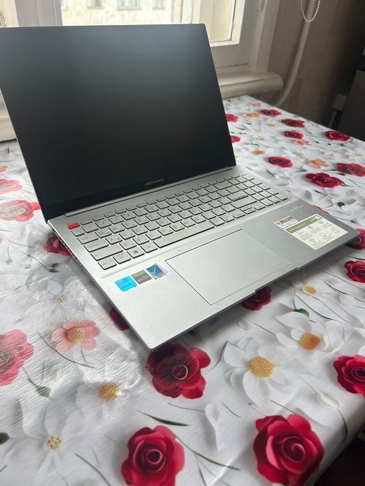 Ноутбук asus vivobook
