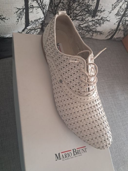 Мужские туфли . Ручная работа . Производство италия .