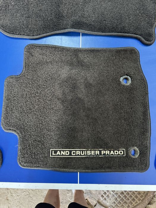 Полики на Land Cruiser Prado 150