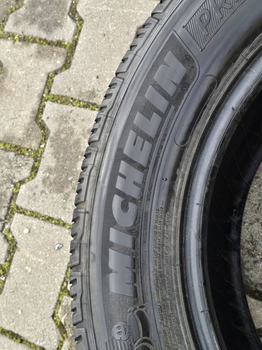 275 55 19 Michelin