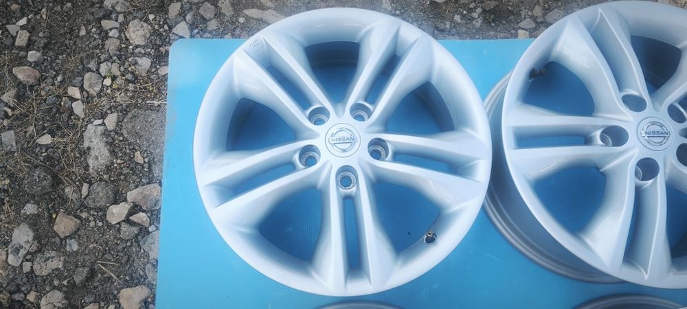 5х114.3 17 цола NISSAN