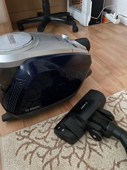 Aspirator fara sac Bosch Relaxx'x BGS7MS64