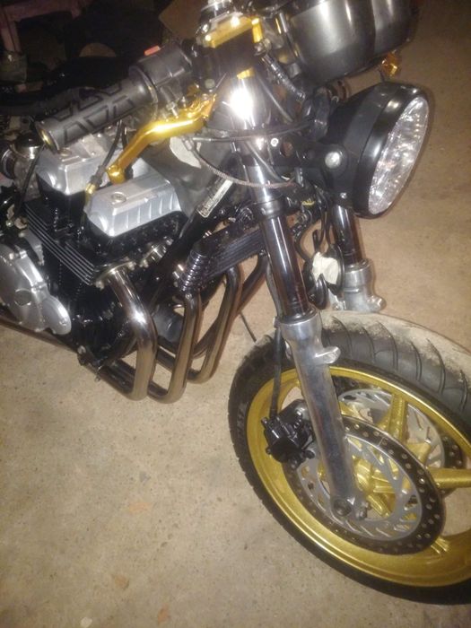 Honda cb750 seven fifty