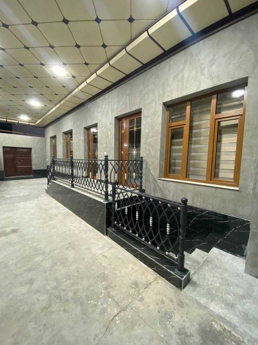 Arenda Uchtepa   hovli  ijaraga

3/1/1

Площадь: 88 м² 

Цена: 600 $
