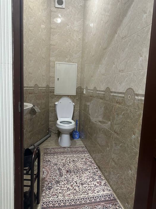 Yunusobod 15 kvartildan 5 xonali kvartira sotiladi srochna sotiladi