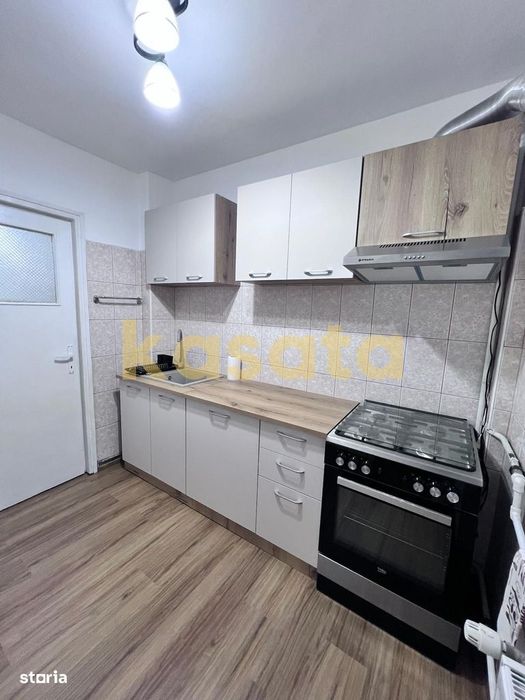 3 Camere de Închiriat