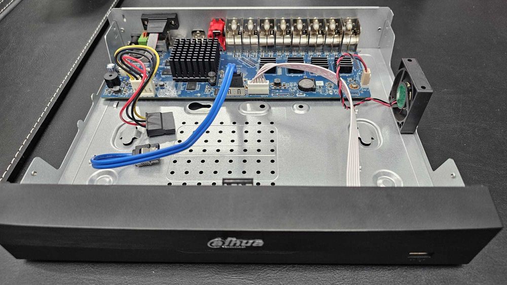 Sistem camere supraveghere video IP 4K - vanzare + montaj (optional)
