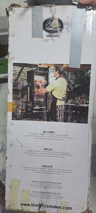 коптилка Bradley 6-Rack Digital Smoker