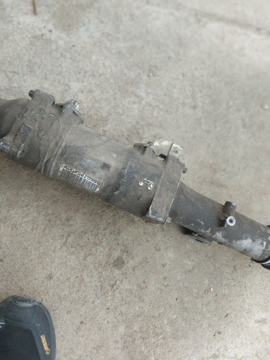 Рулевой рейка GS300