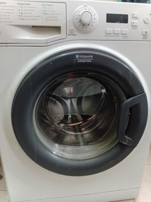 Стиральная машина Ariston