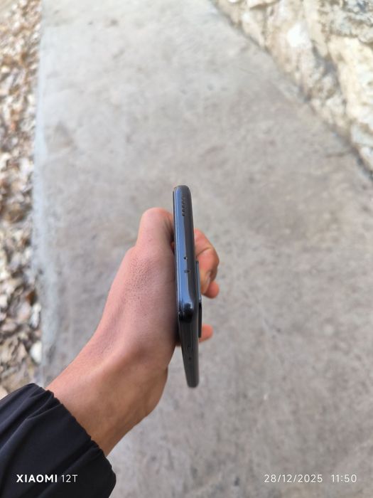 Xiaomi 12T sotiladi