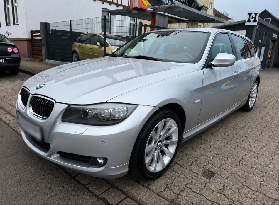BMW 3 Series 2011 — imagine 3