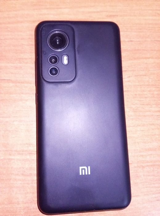 Xiaomi 12X не редми