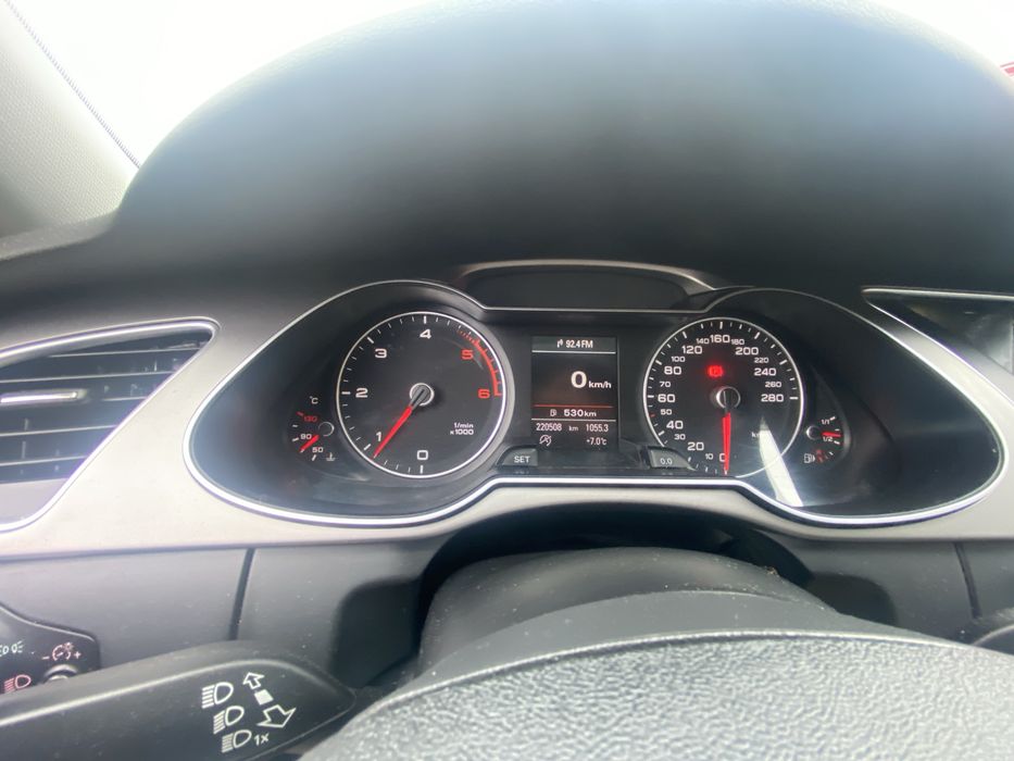 Audi A4 B8 2.0 tdi din 2014 inmatriculat