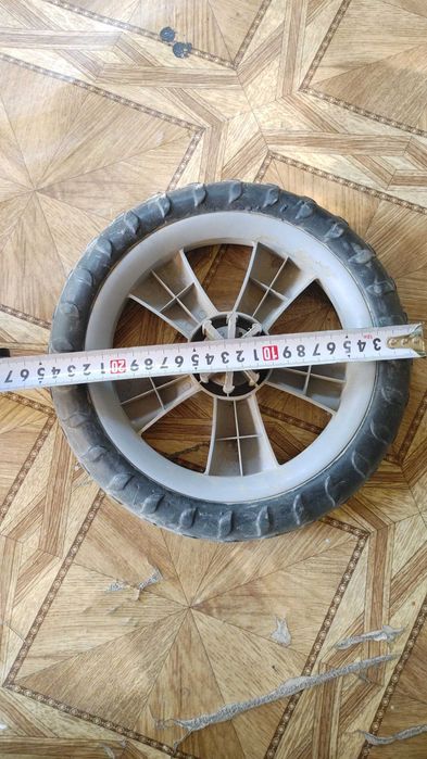 Продам колеса для каляски