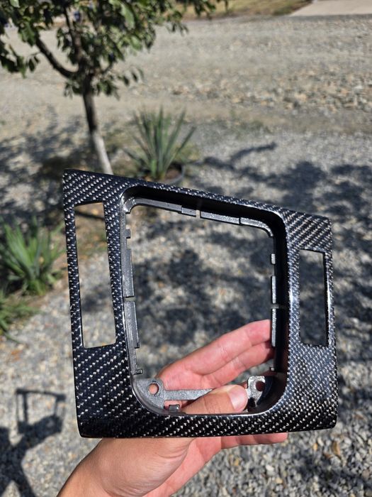 Trim schimbător BMW E46 Sedan/Touring – Fibră de carbon reală