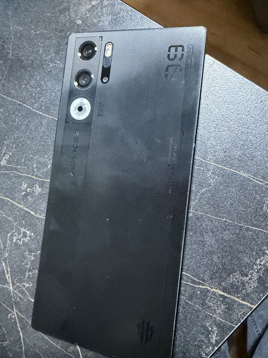 Red magic 9 pro в отличном состоянии