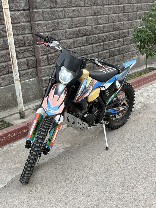 Zuumav k8 nb300.