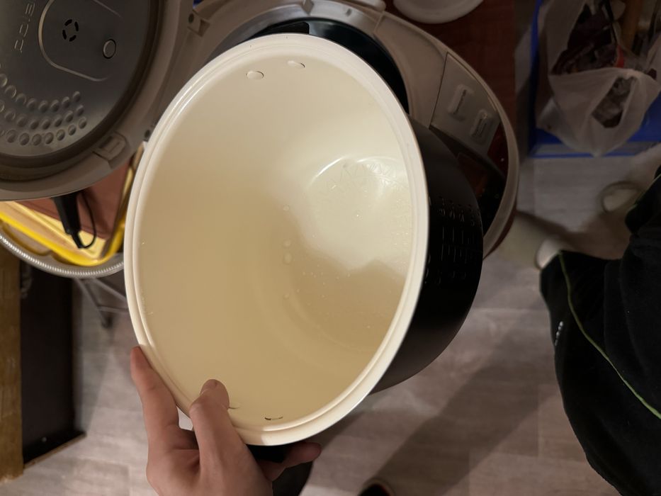 Продам мультиварку