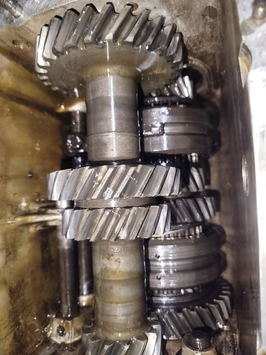 Запчасти на автомобиль