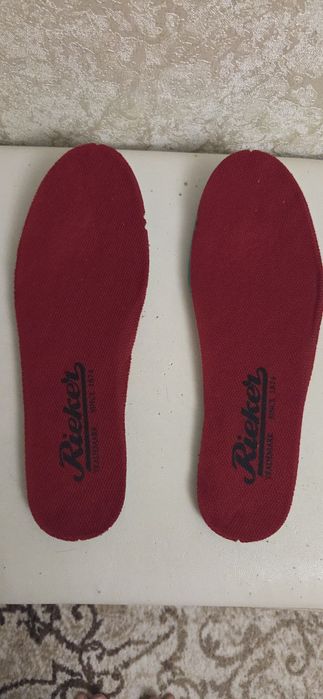 Продам кроссовки Rieker оригинал