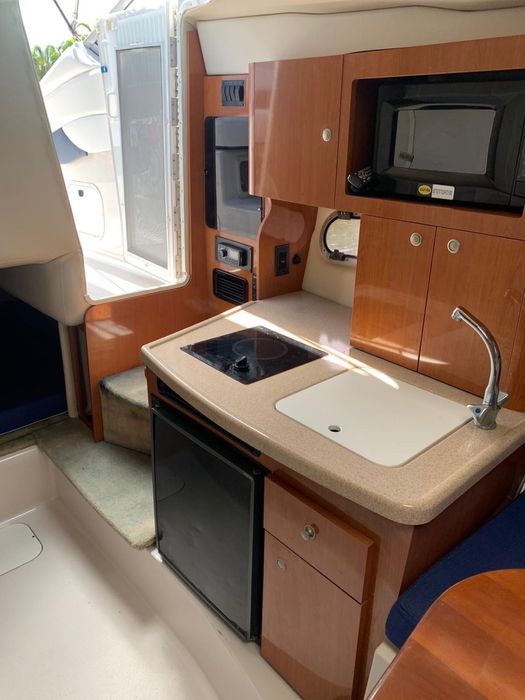 Vand/schimb ambarcatiune Four Winns Vista 9