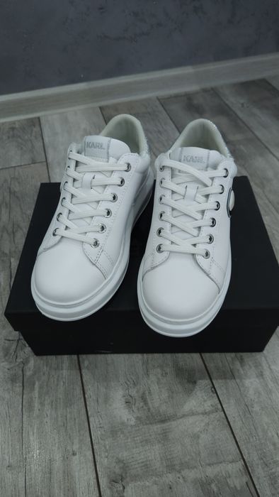 Дамски сникърси KARL LAGERFELD