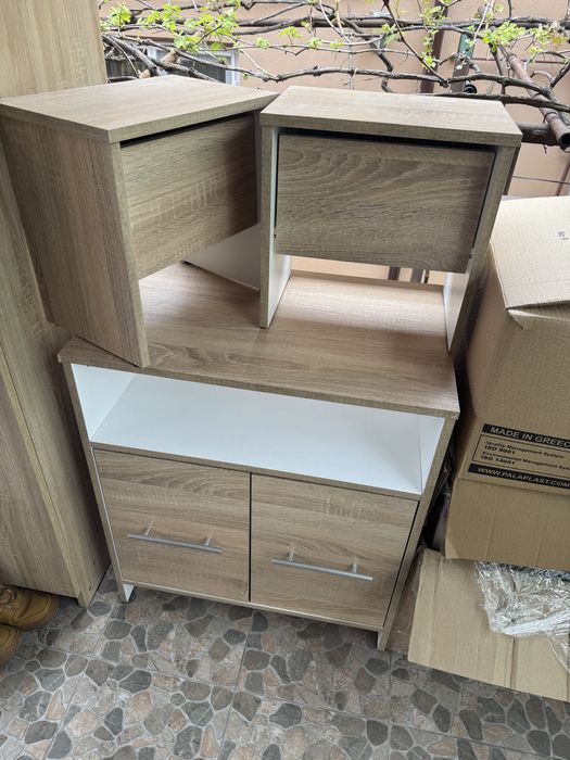 Pat + saltea + comoda tv + noptiere