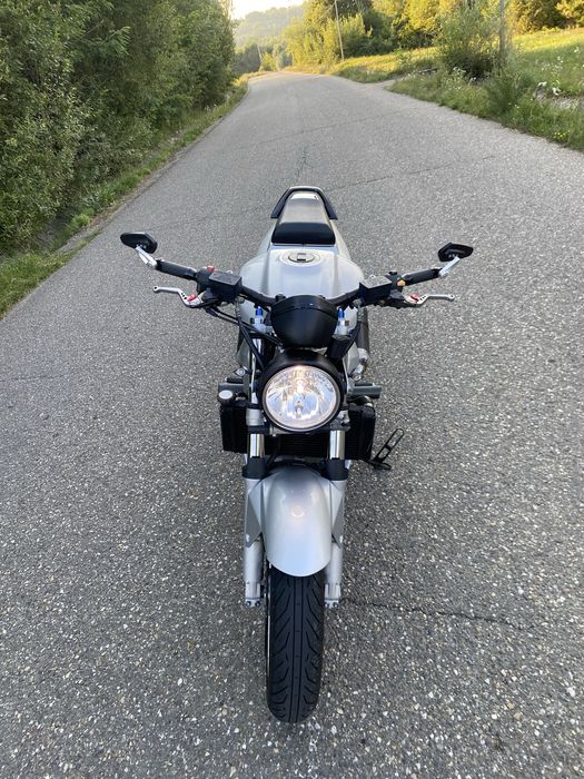 Motocicletă Suzuki SV 1000 (naked)