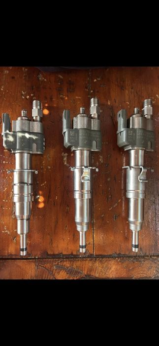 Vand 3 injectoare bmw n43b16a n43b20a