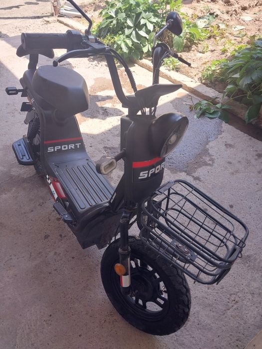 Електр скутер sotiladi