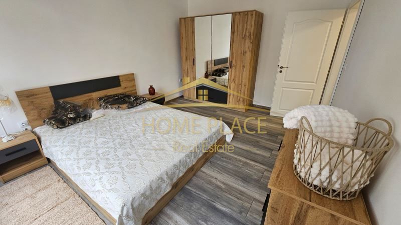 ТРИСТАЕН апартамент под наем - Гръцки квартал