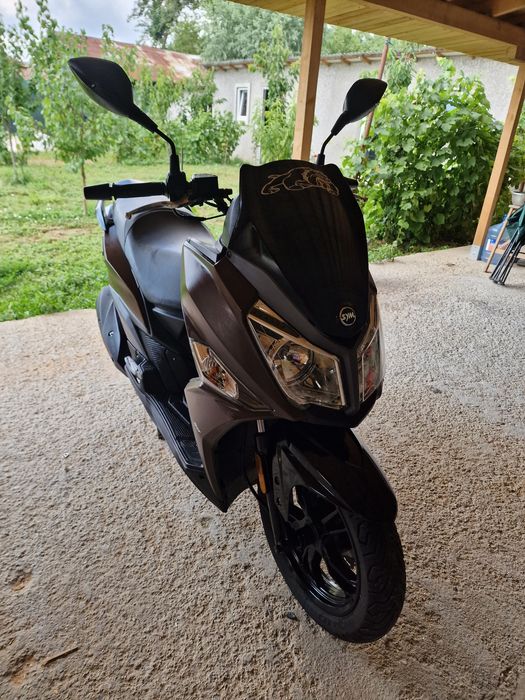 Vând scutere sym jet 14  de 50