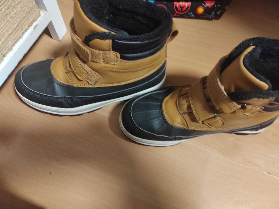 Cizme impermeabile Nr 34