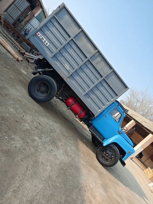 Gaz 53 samasval  sotiladi  idyal xolada