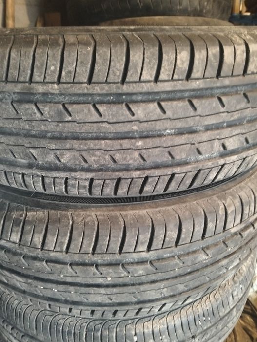 Продается покрышка комплект