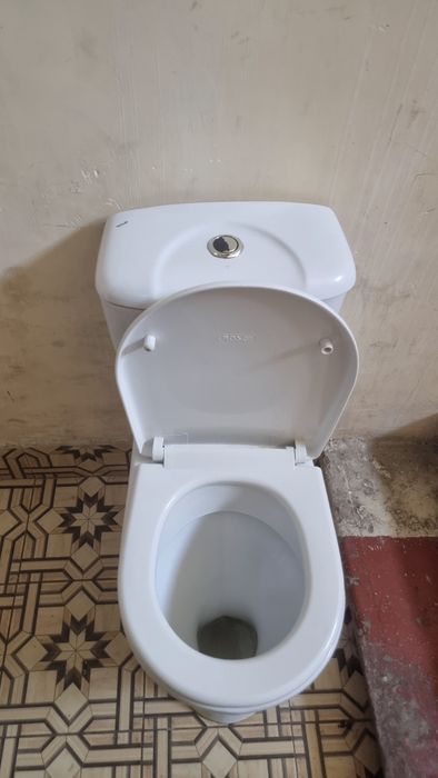 Unitaz tualet shu