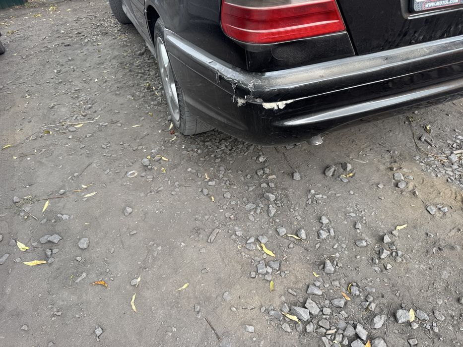 Бампера мерседес  w202 c180