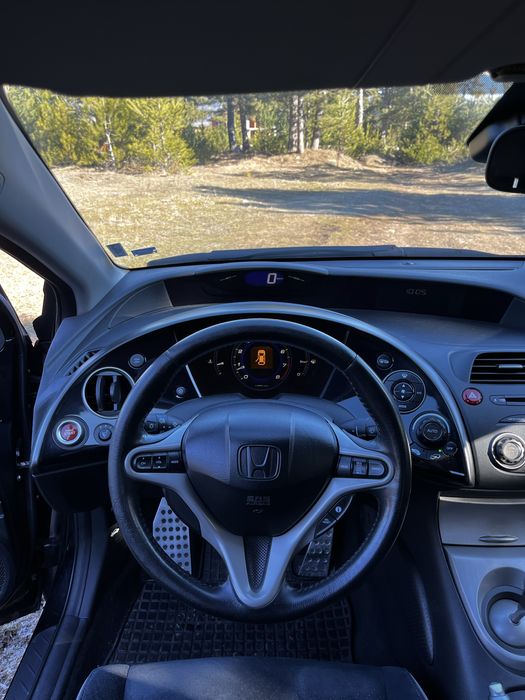 Honda Civic VIII бензин 1.8 i-VTEC